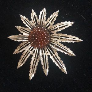 Vintage Sarah Coventry Brooch